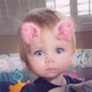 Meet your Posher, Holly